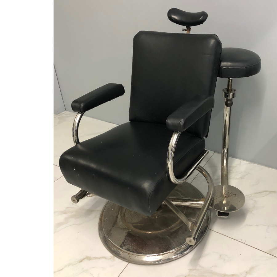 1950’s unique hairdressing/barber chair called The Murray.VIN422A