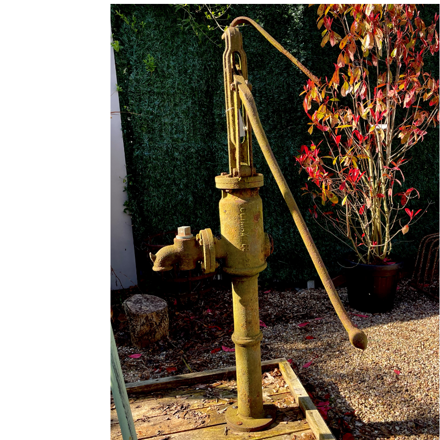 Large Antique cast iron water pump.VIN480G
