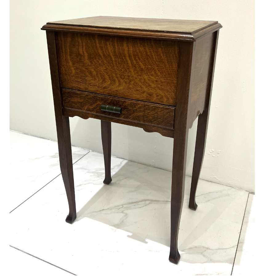 Vintage Oak Sewing Box - VIN983J