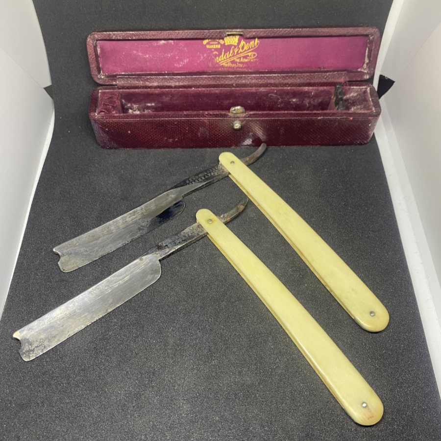 Kendal & Dent Pair of Straight Razors - VIN146D