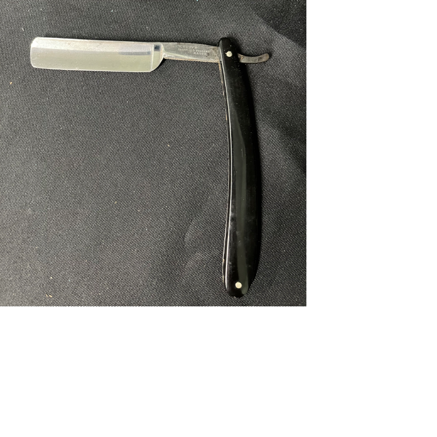 Vintage W.Ruffs Straight Razor - VIN862L12