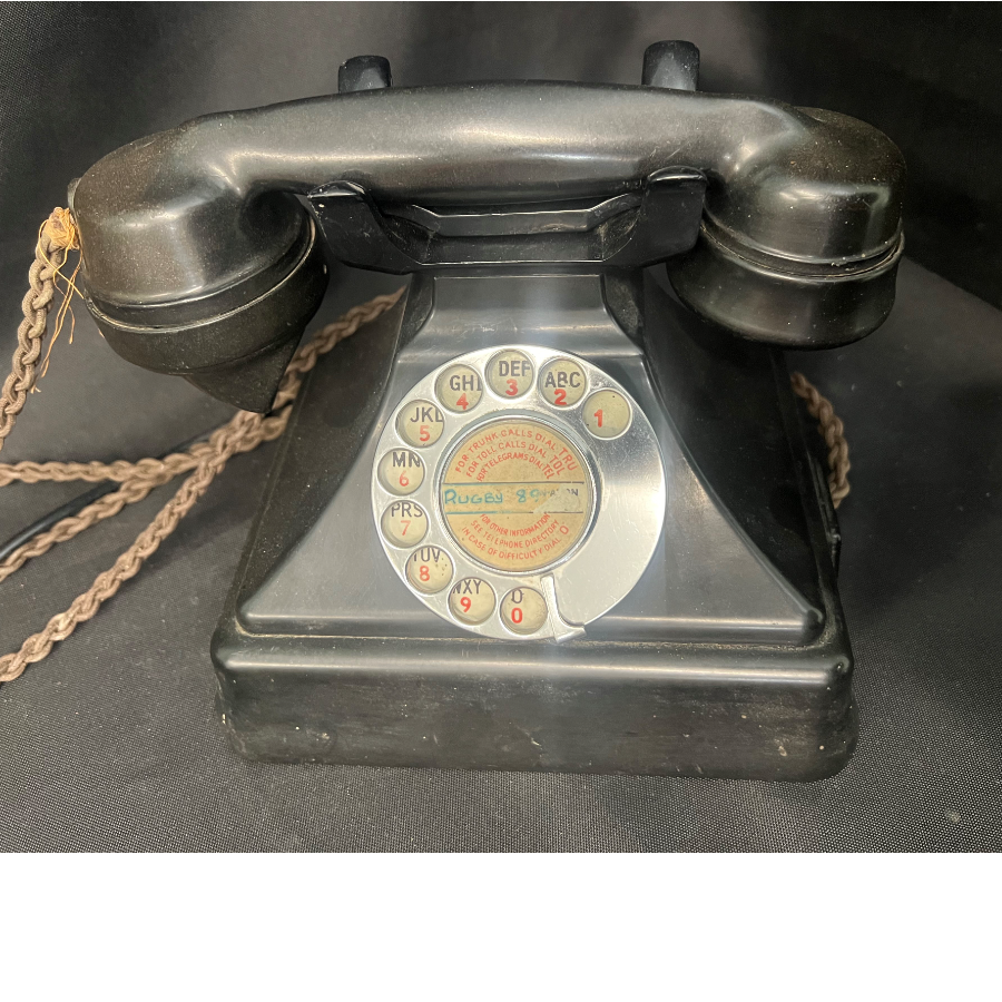 Original GPO Pyramid Type Bakelite Telephone in working order - VIN983T