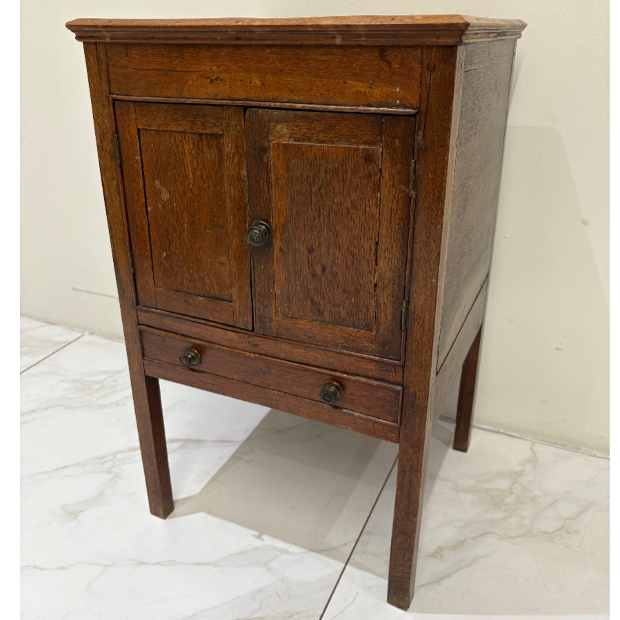 Antique Mahogany Bedside Table / Pot Cupboard - VIN1134G