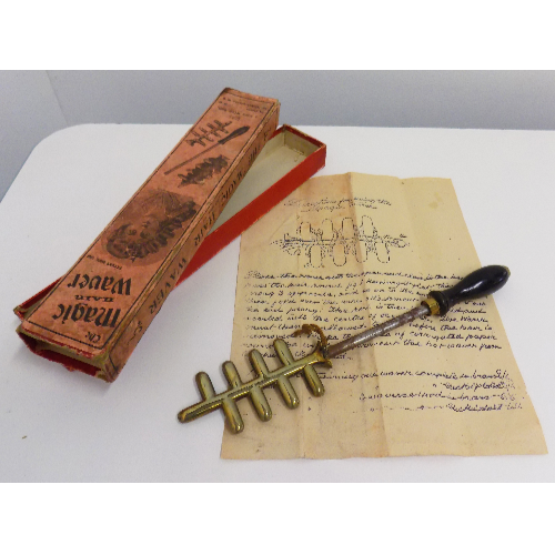 Antique 1903 Magic Hair Waver VIN89D