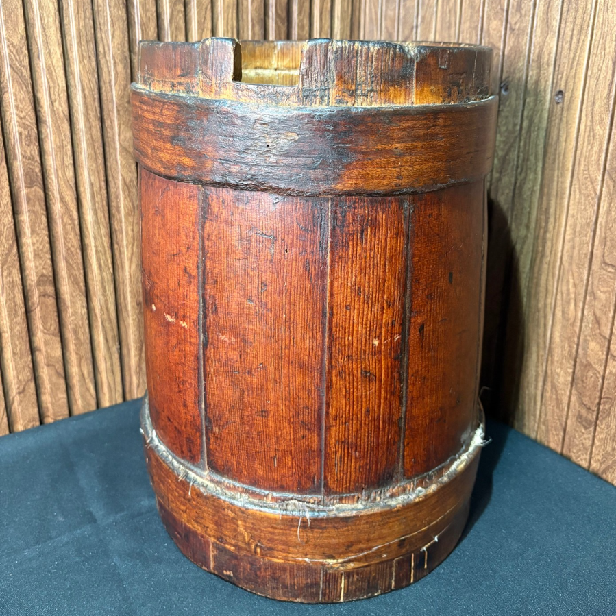 Antique Wooden Barrel - VIN1150L