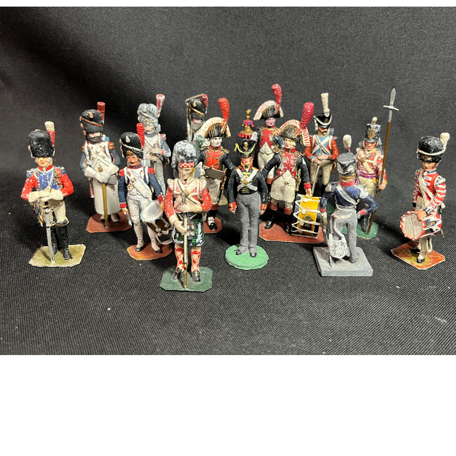 Set of 14 Lead Soldiers - VIN1003D