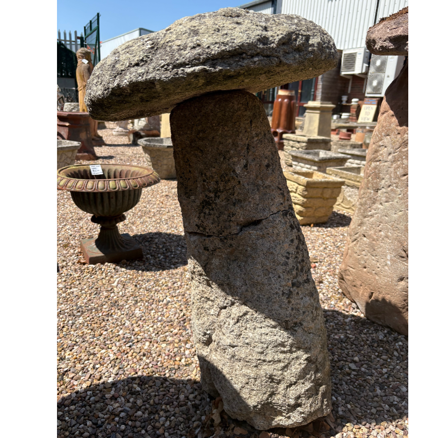 Old Staddle Stone - VIN830G