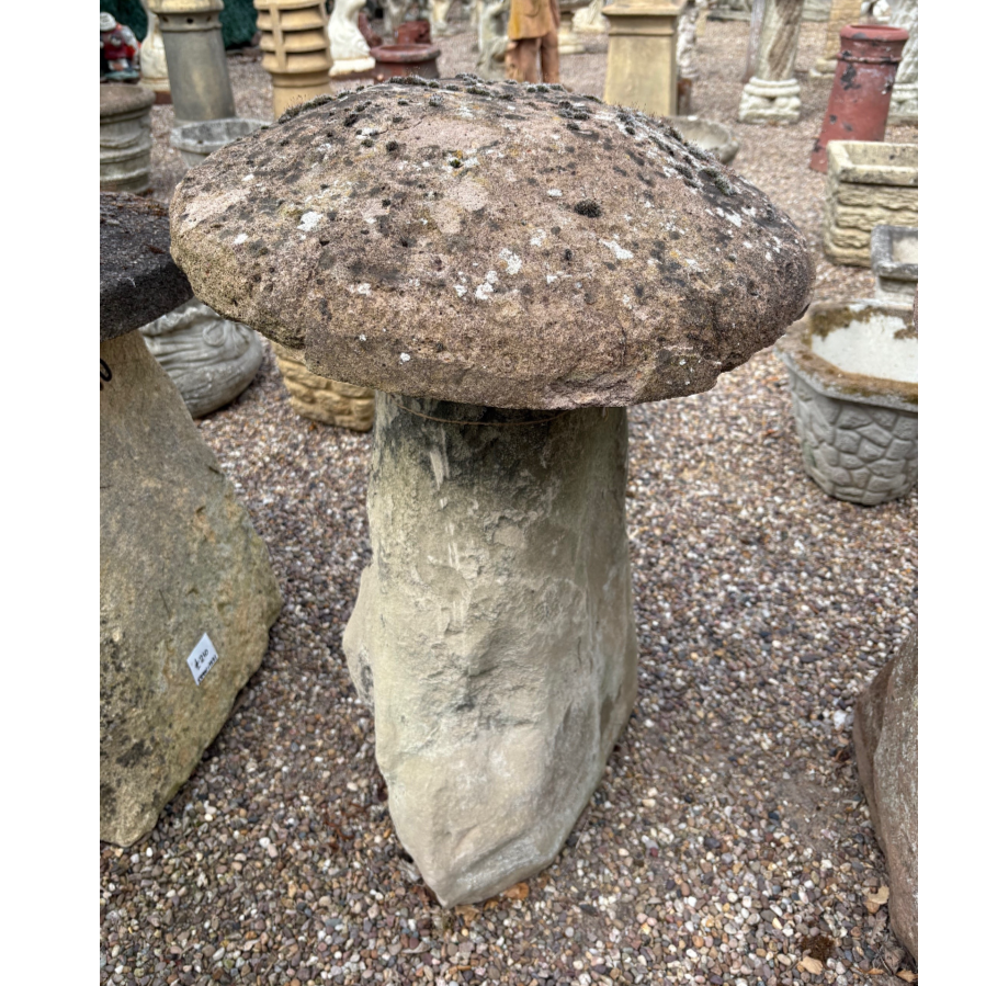 Old Staddle Stone - VIN600C