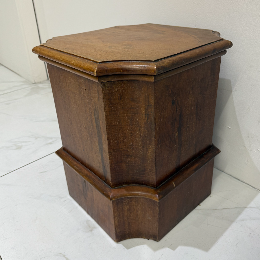 Antique Scalloped Mahogany Plinth/Storage Box - VIN1159