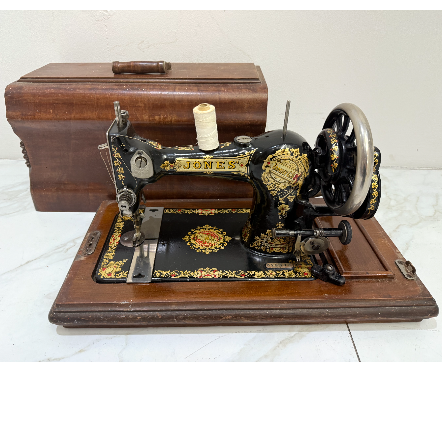 Jones Family CS Hand Crank Sewing Machine - VIN1166D