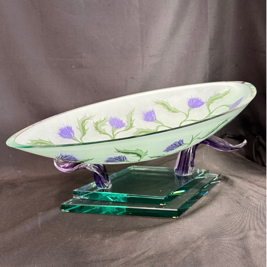 Scottish Thistle Art Glass Centrepiece Bowl - VIN952A