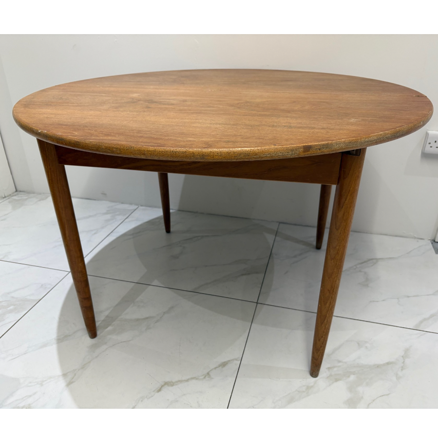 Teak Mid Century Extending Dining Table - VIN1183O