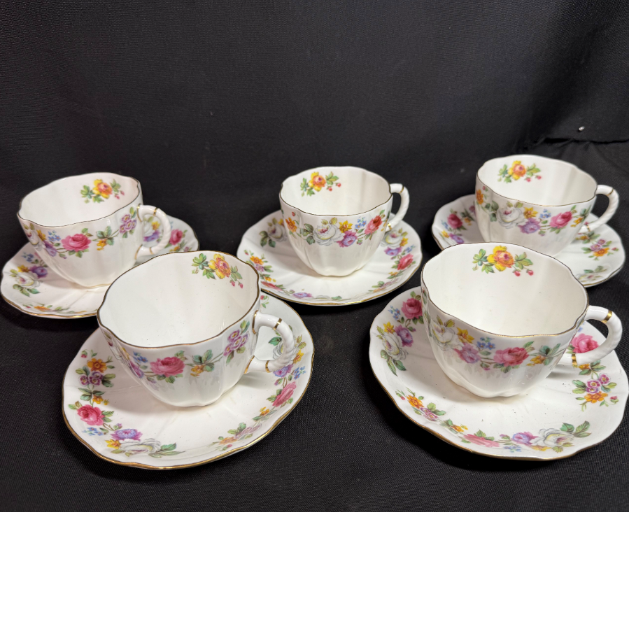 Set of 5 Royal Crown Derby Posies Cup & Saucers - VIN1174R