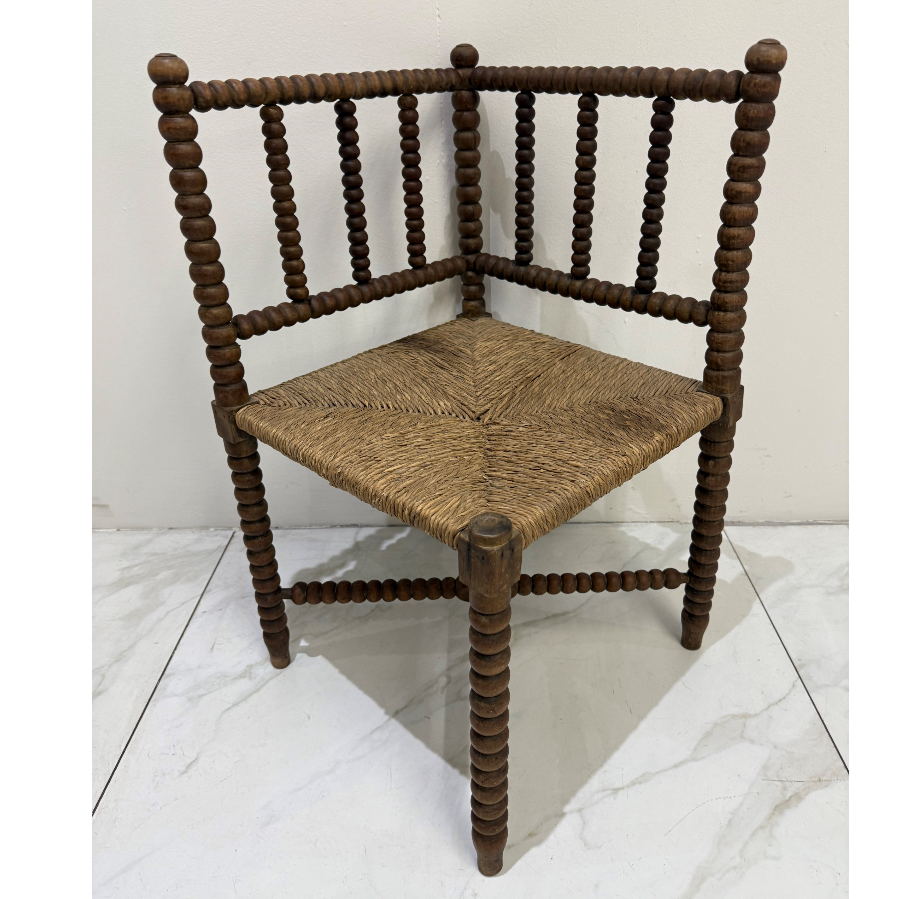 Bobbin Turned Corner Chair - VIN1184E
