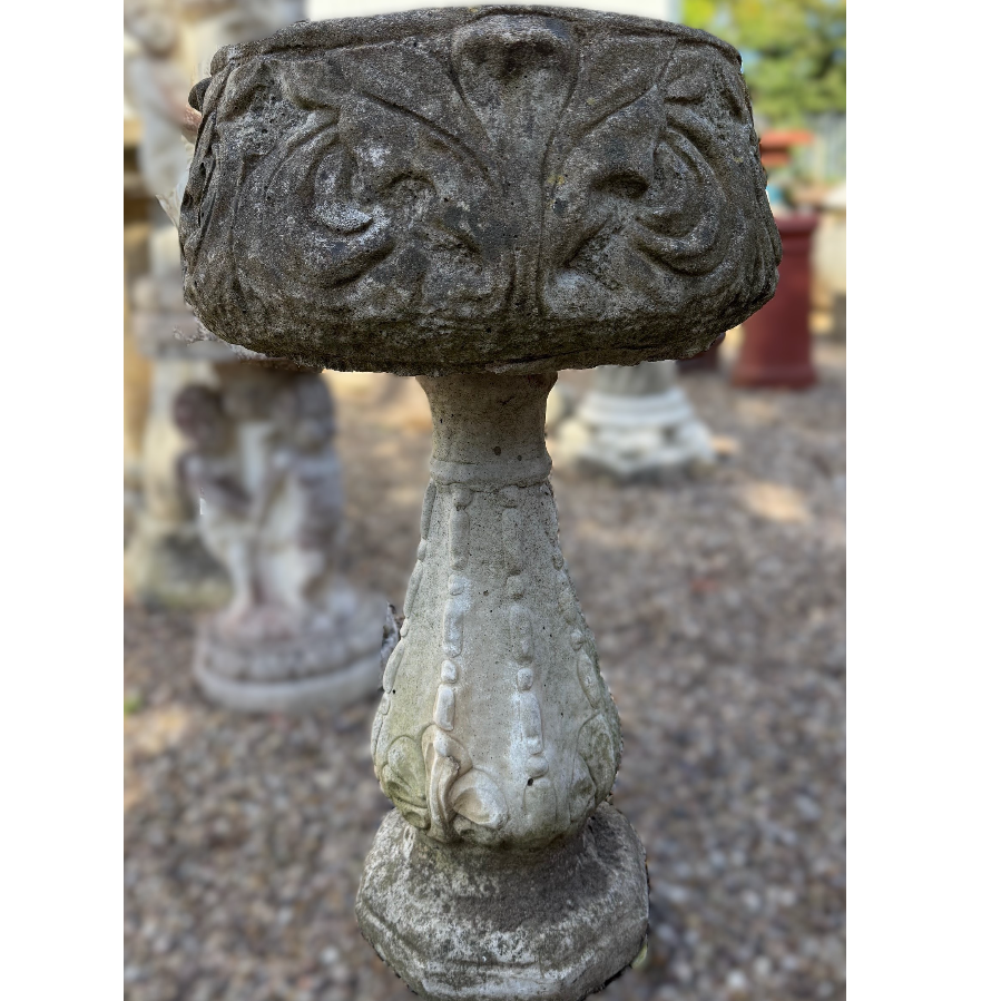 Tulip Planter - VIN1190J