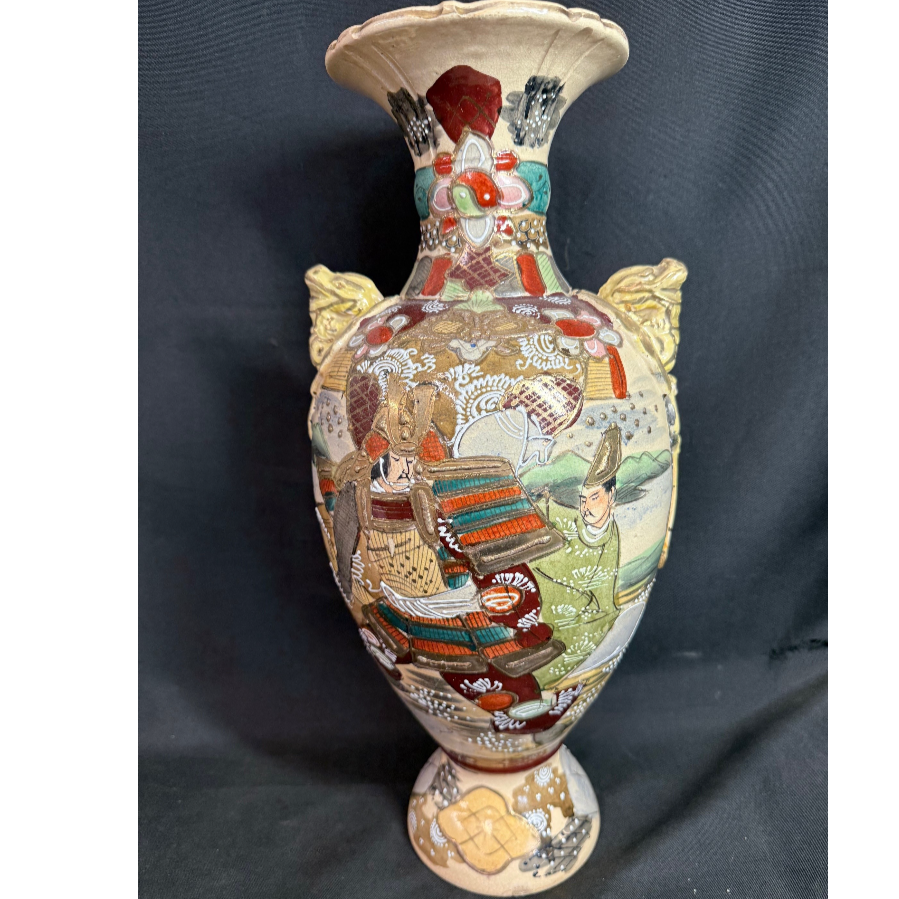 Antique Japanese Satsuma Vase - VIN1179D