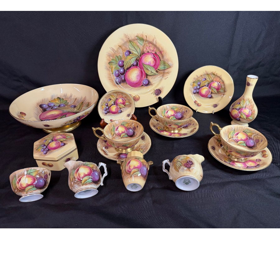 Collection of Aynsley Orchid Fruits Gold Pottery - VIN1191G