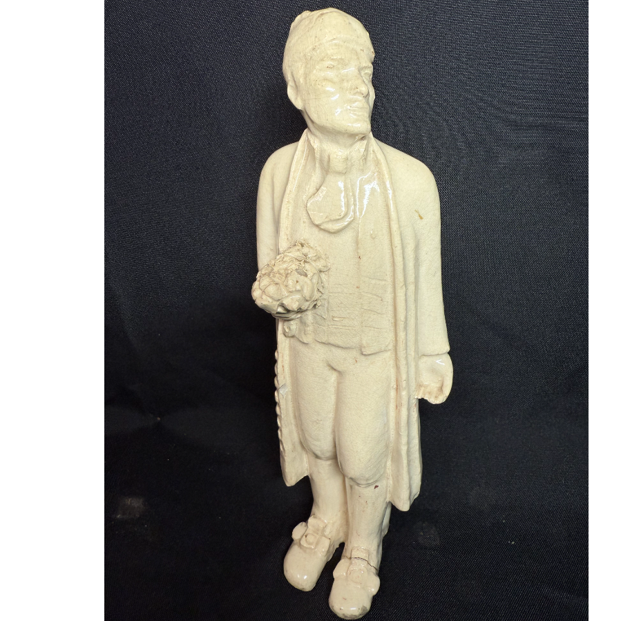 Victorian Era Historical Figure Ceramic Figurine - VIN1069K