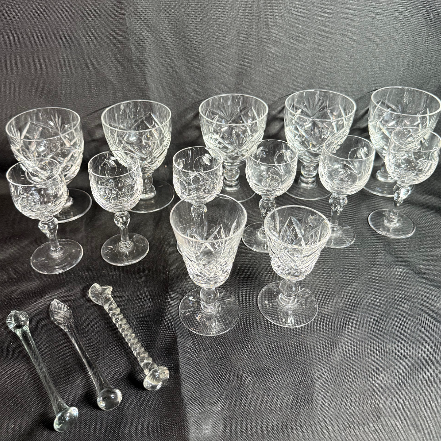 Bundle of Cut Glass - VIN1198E
