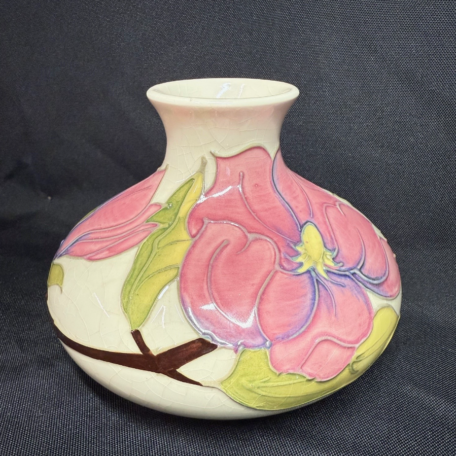 Moorcroft Magnolia Squat Vase - VIN1198C