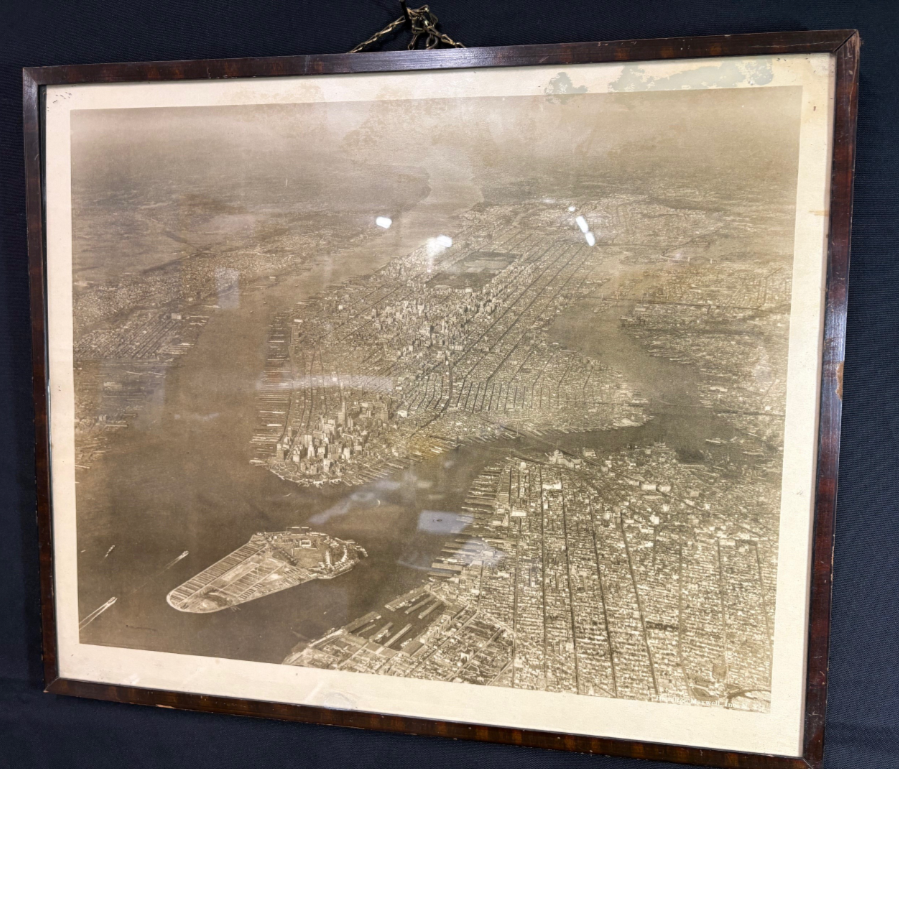 Aerial Photograph of Manhattan, New York - 1930s - VIN1144F Aerial Photograph of Manhattan, New York - 1930s - VIN1144F