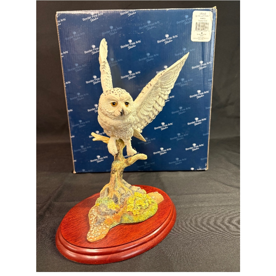 Boxed Border Fine Arts 'Snowy Owl' (A4056) Ornament - VIN1207F