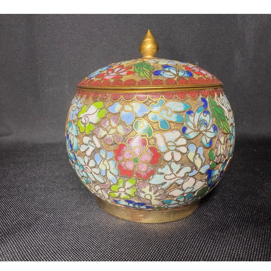 Chinese Cloisonne Round Trinket Jar - VIN1202D