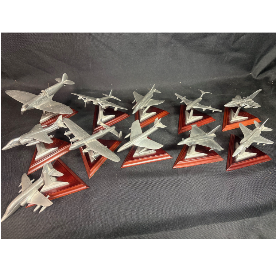 Set of 11 Royal Hampshire Pewter Planes - VIN1215D