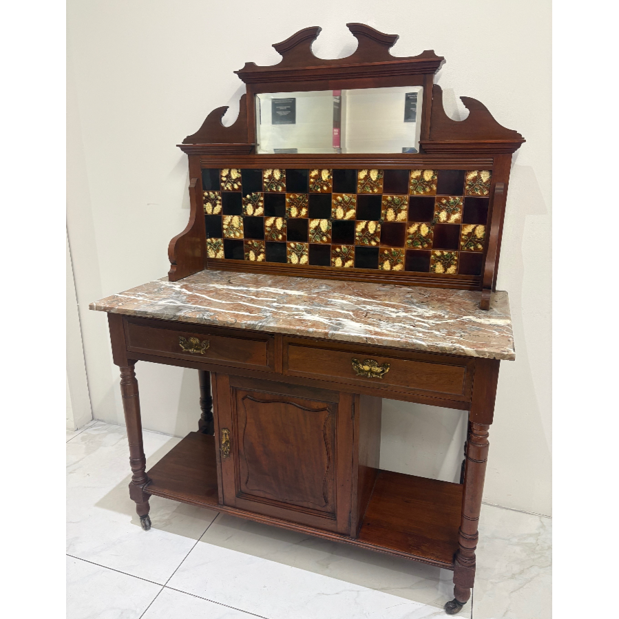 Antique Victorian Mahogany Washstand - VIN1220D Antique Victorian Mahogany Washstand - VIN1220D