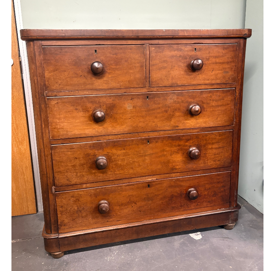 Victorian Mahogany 2 Over 3 Chest Of Drawers - VIN1220E(1) Victorian Mahogany 2 Over 3 Chest Of Drawers - VIN1220E(1)