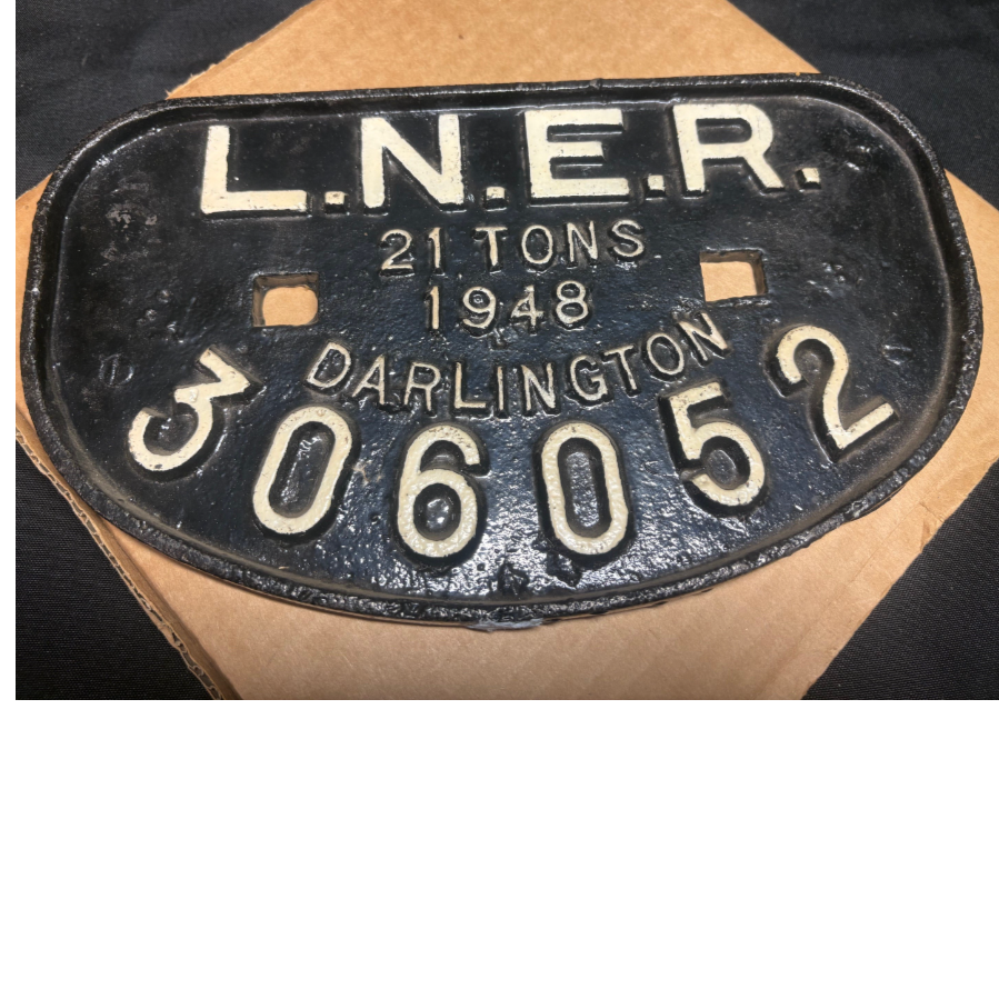 Cast Iron D Shape Wagon Plate - VIN1214J