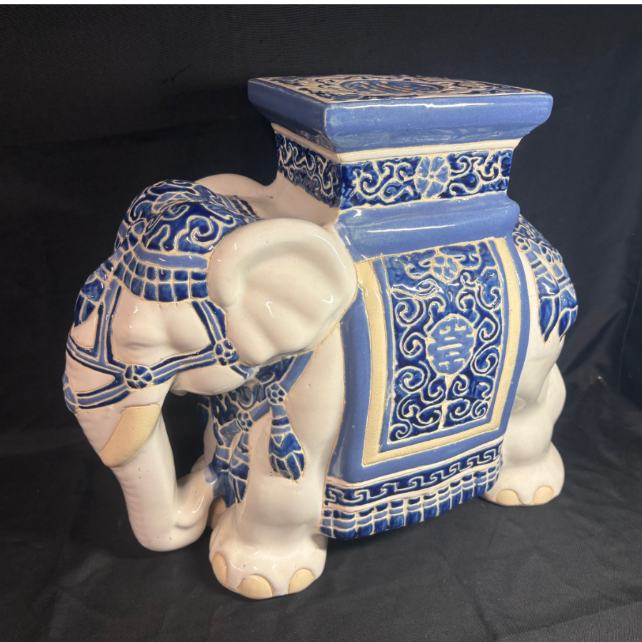 Vintage Ceramic Blue & White Elephant Plant Stand / Garden Seat - VIN1210L Vintage Ceramic Blue & White Elephant Plant Stand / Garden Seat - VIN1210L