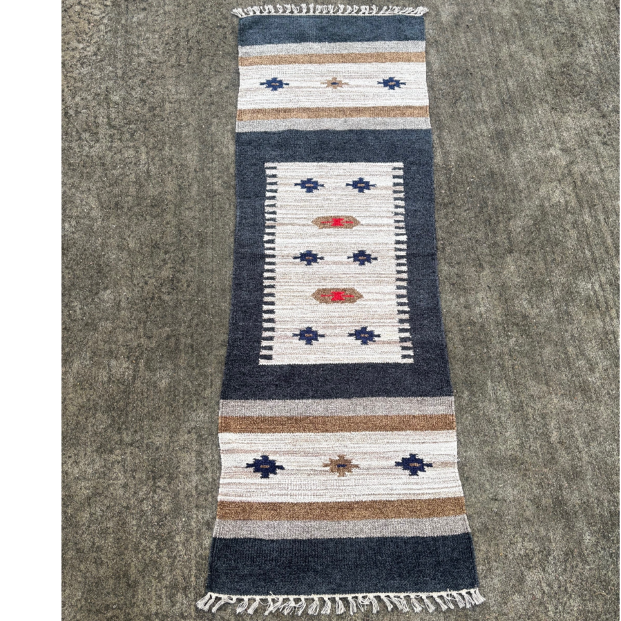 Vintage Kilim Long Flat Weave Runner Rug - VIN1201F Vintage Kilim Long Flat Weave Runner Rug - VIN1201F