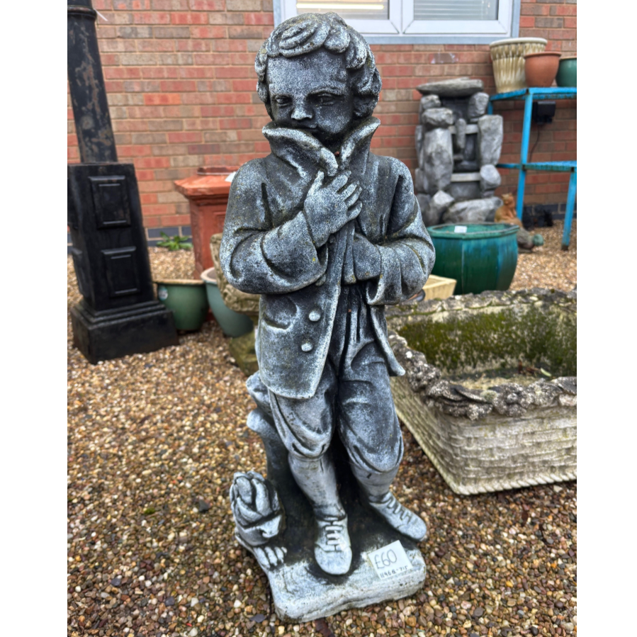 Reconstituted Stone ' Winter ' Statue - VIN1196Q