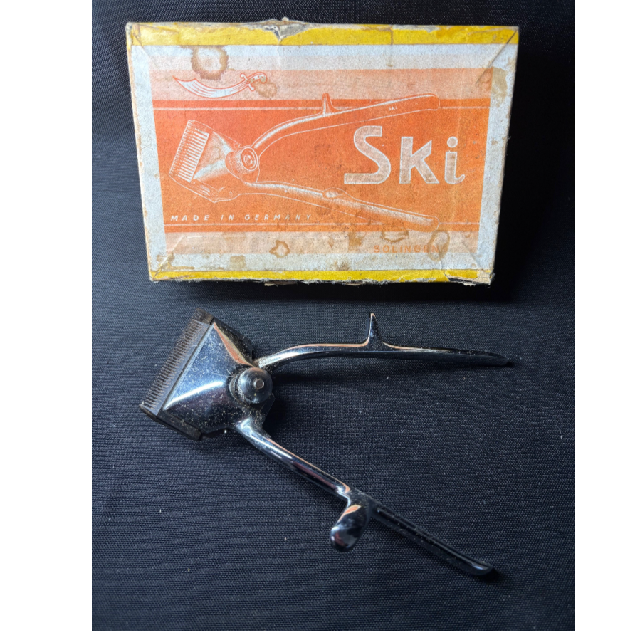 Vintage Boxed 'Ski' Hair Clipper - VIN246B Vintage Boxed 'Ski' Hair Clipper - VIN246B