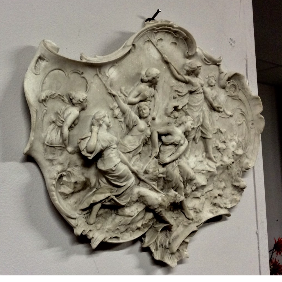 Detailed Decorative Wall Plaque VIN460G
