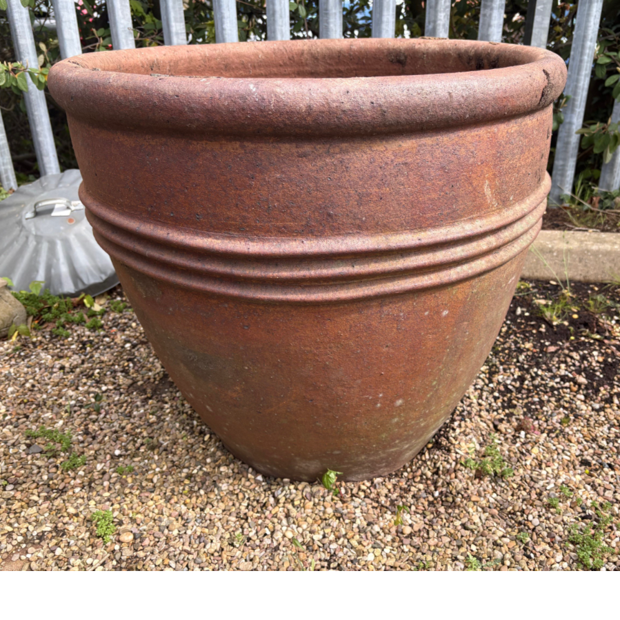 Large Ribbed Round Planter - VIN1248M Large Ribbed Round Planter - VIN1248M