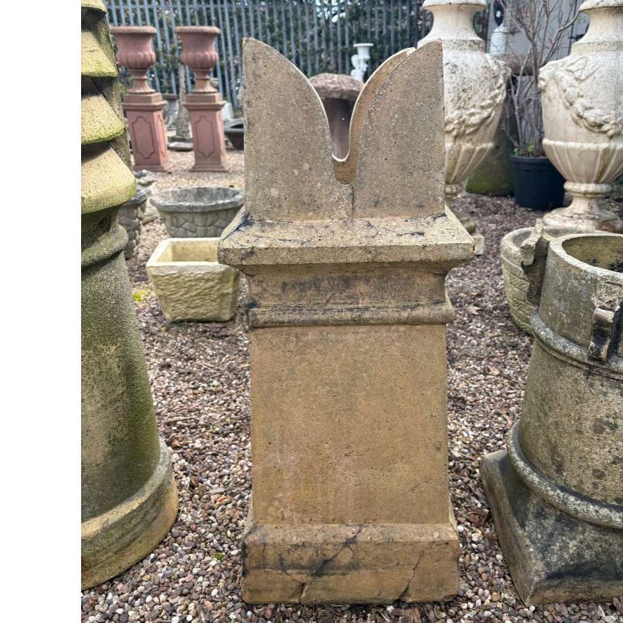 Victorian Buff Coloured Bishop Chimney Pot - VIN1247P