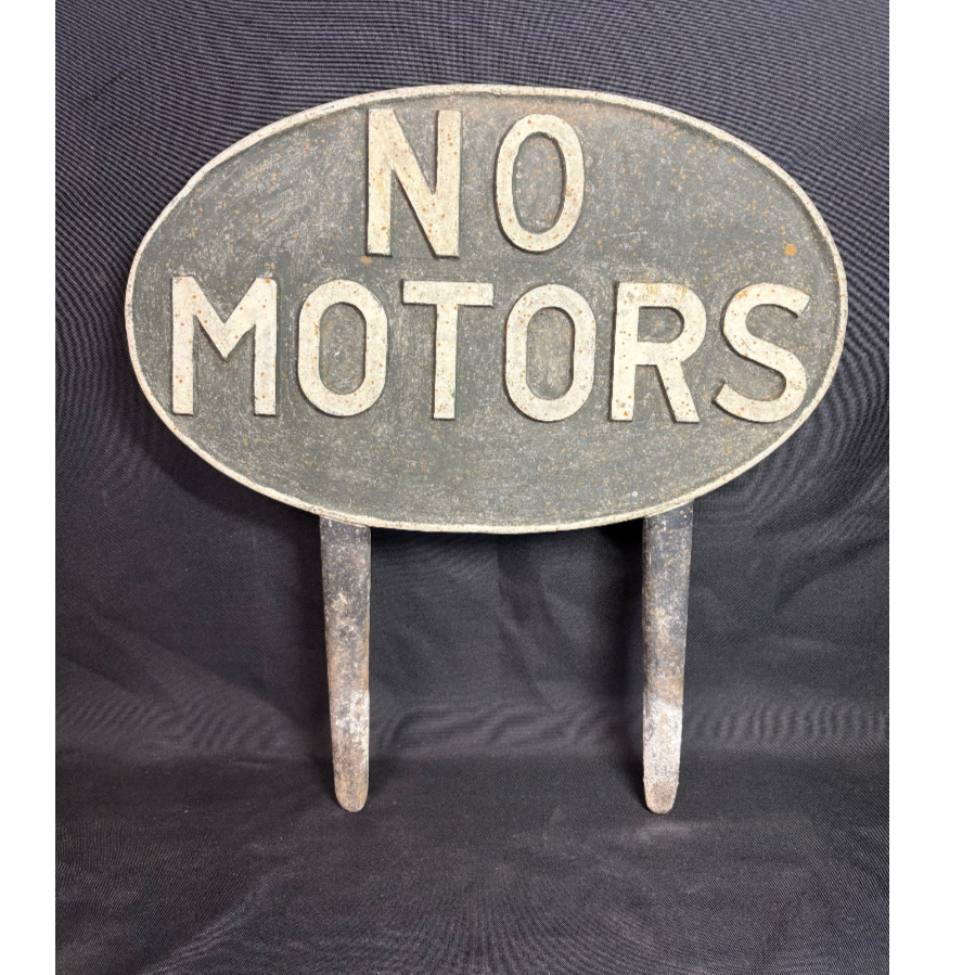 Original vintage metal sign reading “No Motors” - VIN1247B