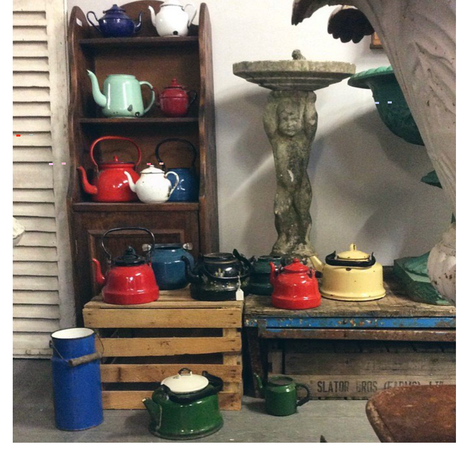 Vintage Tea Pots VIN464H