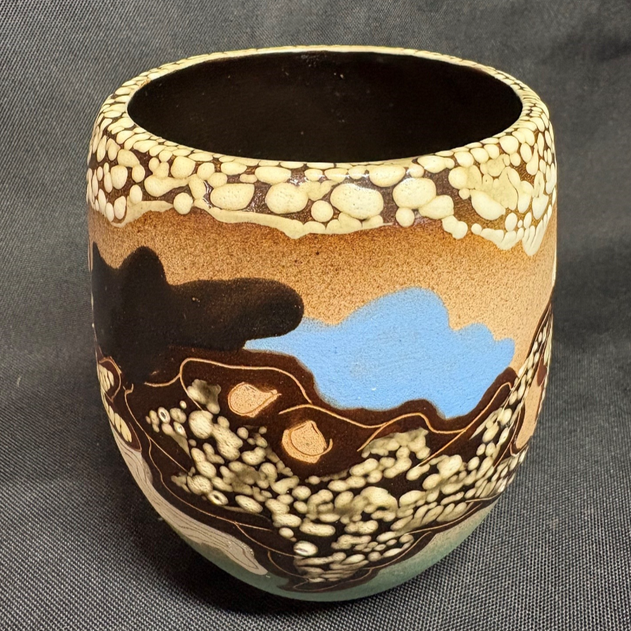 Maanas Mikkel Vase Small - VIN1252F Maanas Mikkel Vase Small - VIN1252F