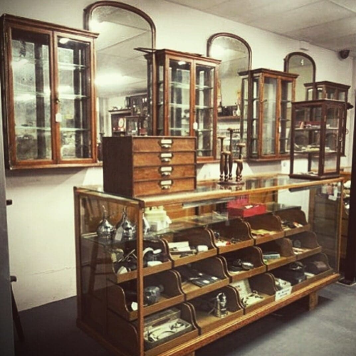 Vintage Shop Fittings & Display Units Lutterworth Antiques