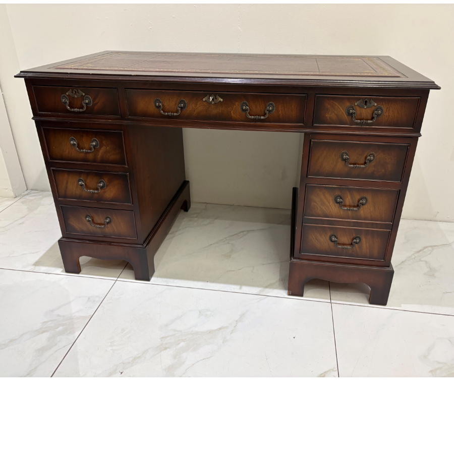 Vintage Reproduction Lexterten Mahogany Twin Pedestal Executive Desk - VIN1254L Vintage Reproduction Lexterten Mahogany Twin Pedestal Executive Desk - VIN1254L
