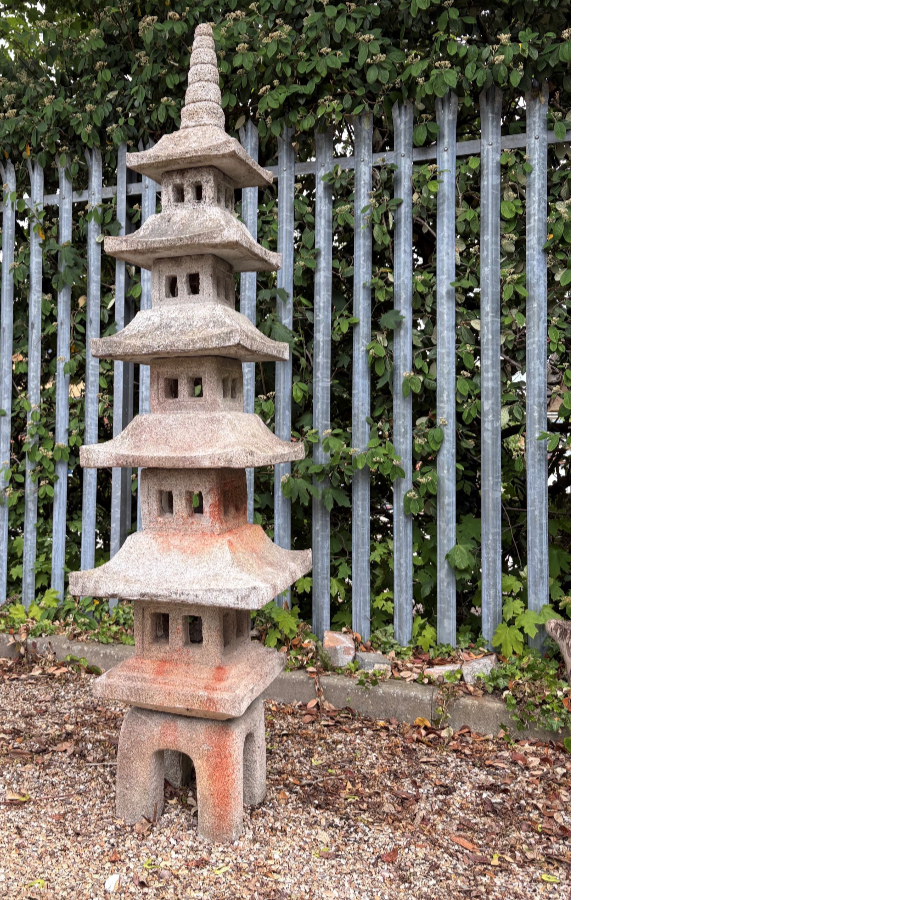 Multi-tier Japanese Style Pagoda Garden Ornament - VIN1255M Multi-tier Japanese Style Pagoda Garden Ornament - VIN1255M