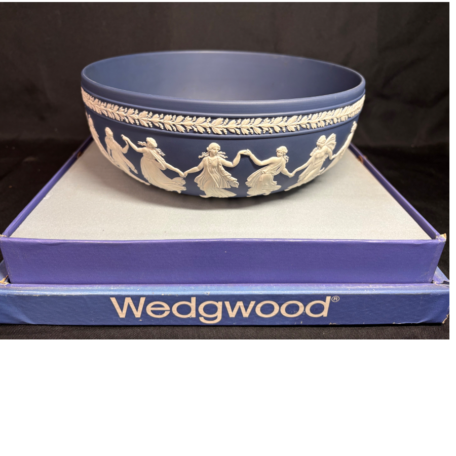 Boxed Wedgwood Jasperware Portland Blue Dancing Hours Bowl - VIN1256Q