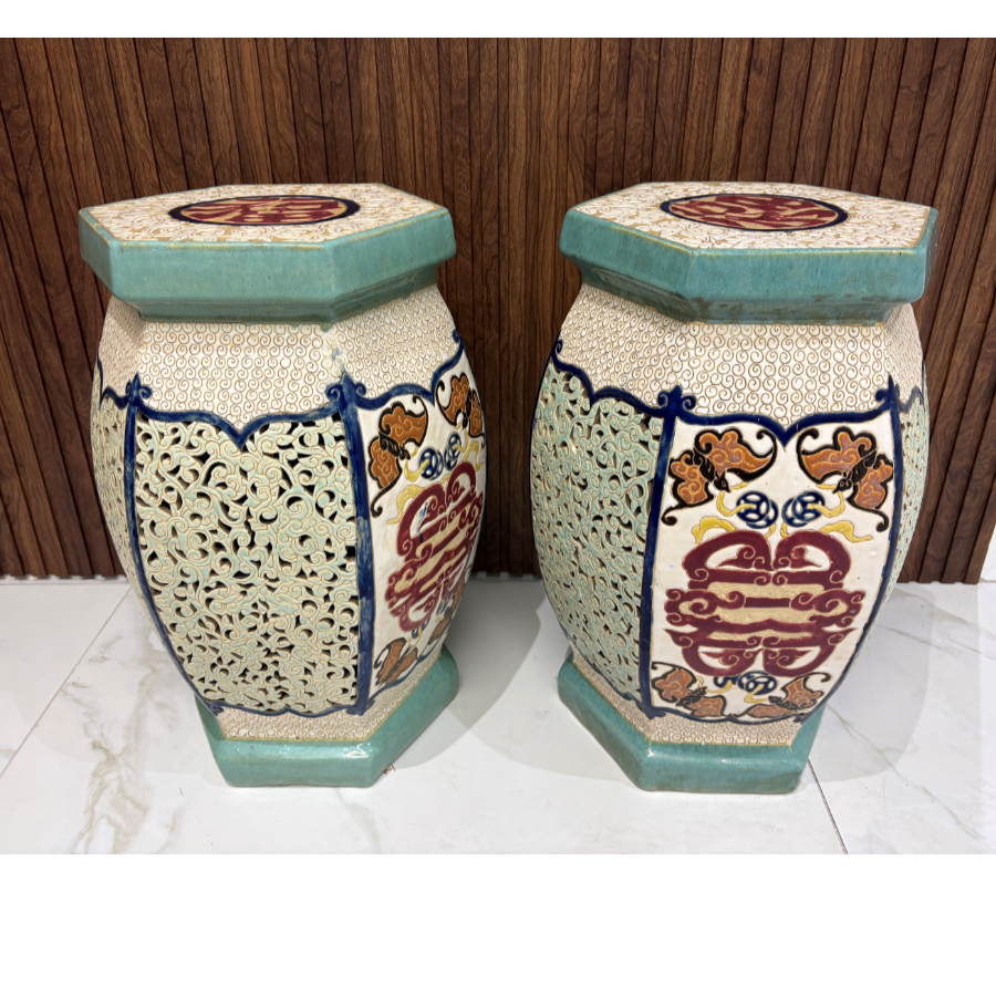 Chinese Porcelain Highly Decorative Garden Seat/Plant Stand/Side Table - VIN1258E - 2 Available