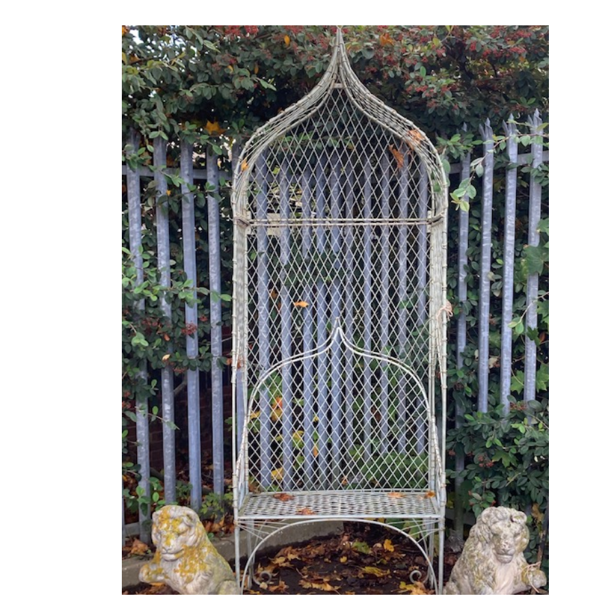 Metal Framed Wirework Seat VIN480E