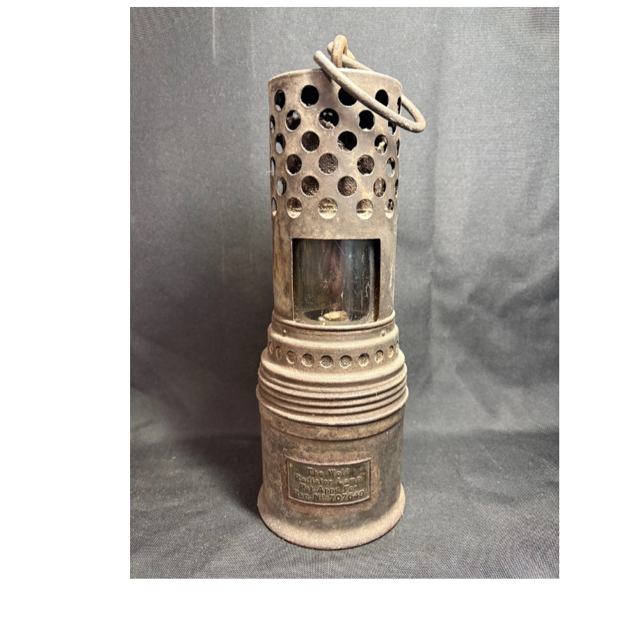 1920’s Radiator Antifreezing Lamp - VIN1262E 1920’s Radiator Antifreezing Lamp - VIN1262E