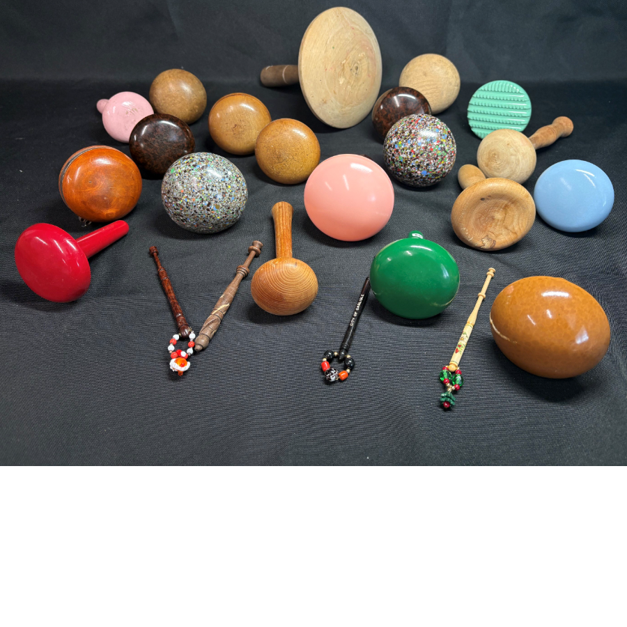 Collection Darning Mushrooms & Lace Bobbins - VIN1262X