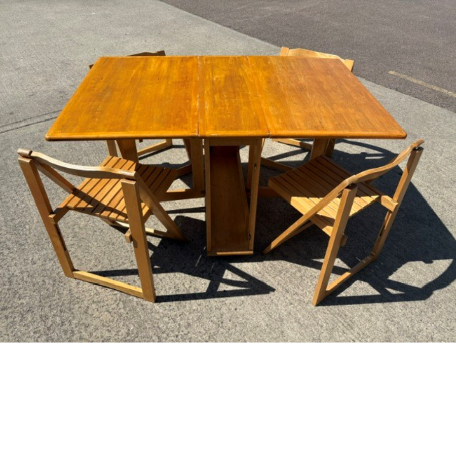 Vintage Drop-Leaf Gateleg Dining Table With 4 Integrated Folding Chairs - VIN1276U Vintage Drop-Leaf Gateleg Dining Table With 4 Integrated Folding Chairs - VIN1276U
